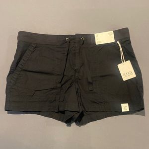 a.n.a Mid-Rise Shorts, Black size 12, 3.5” inseam